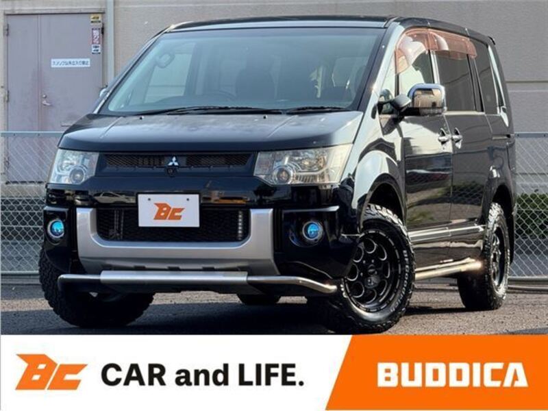 MITSUBISHI DELICA D5