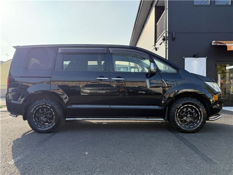 DELICA D5