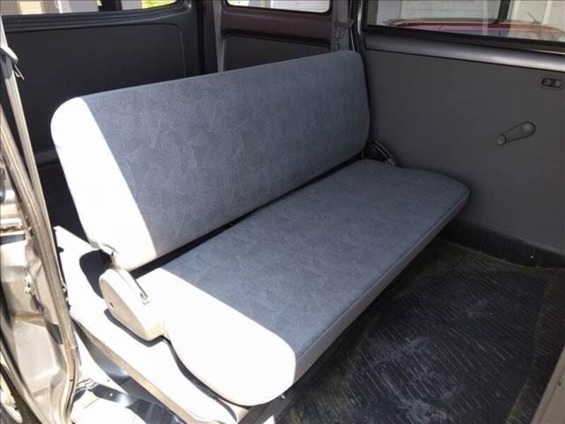 MINICAB VAN