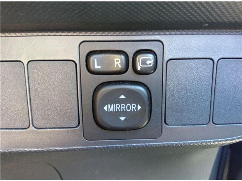 AURIS