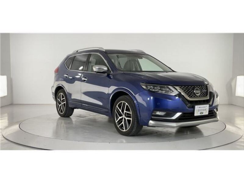 X-TRAIL