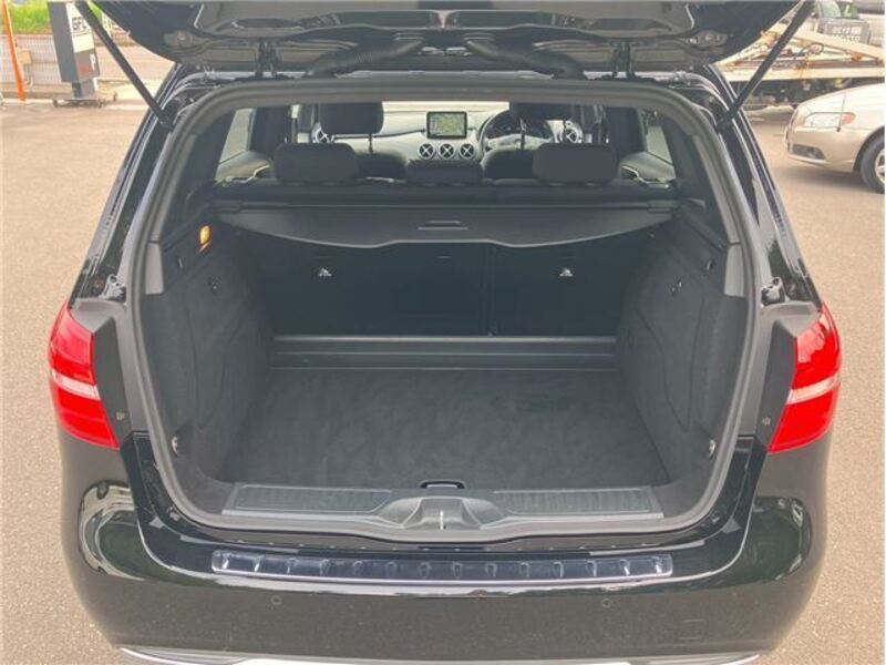 B-CLASS