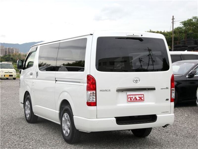 HIACE