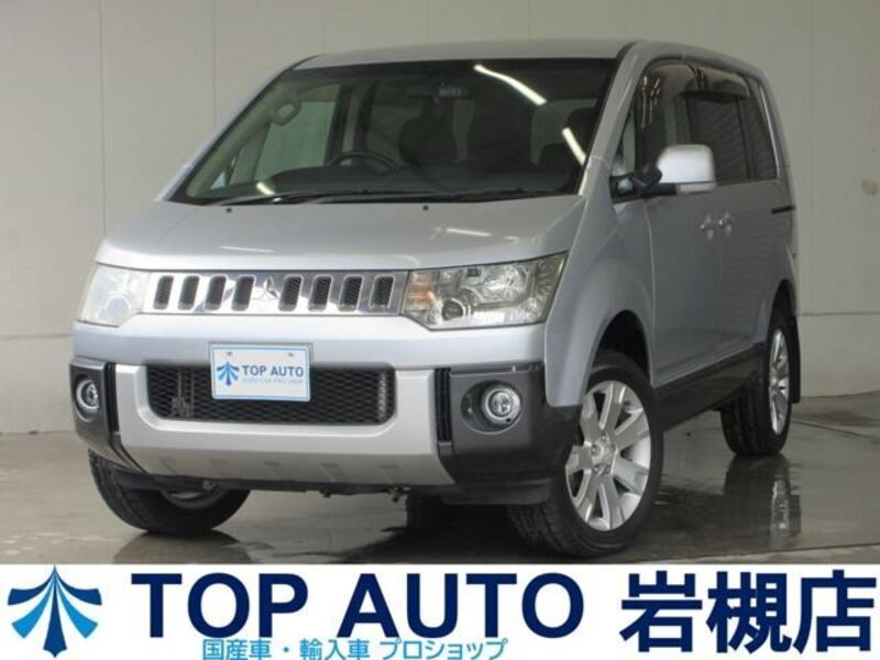MITSUBISHI DELICA D5