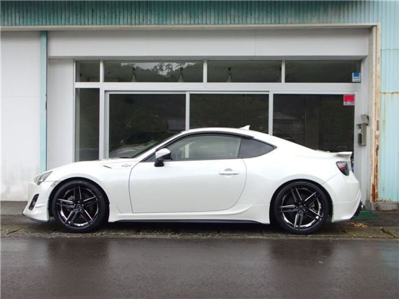 86