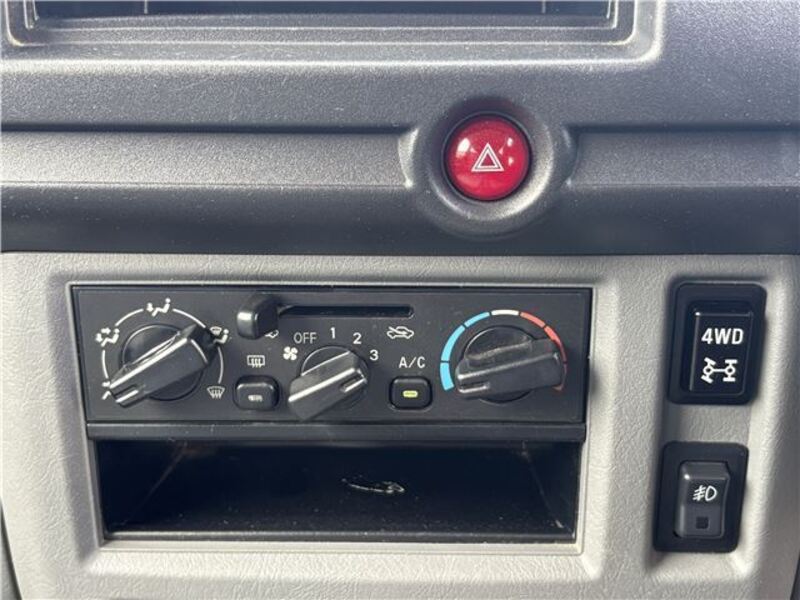 CLIPPER VAN