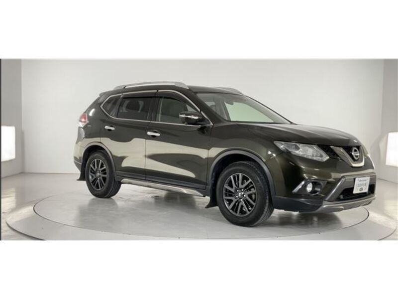 X-TRAIL