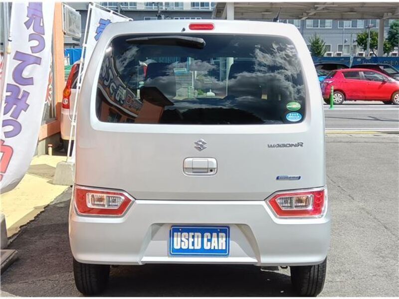 WAGON R