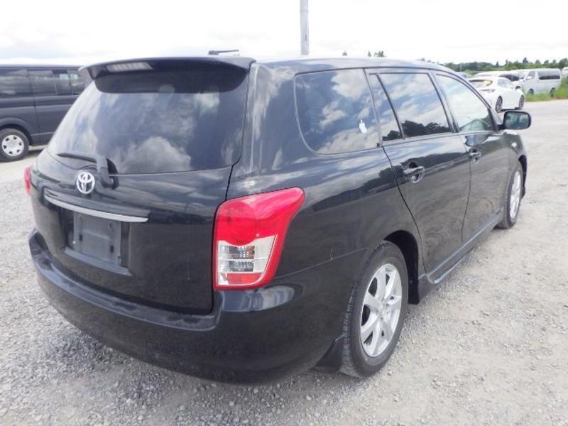 COROLLA FIELDER