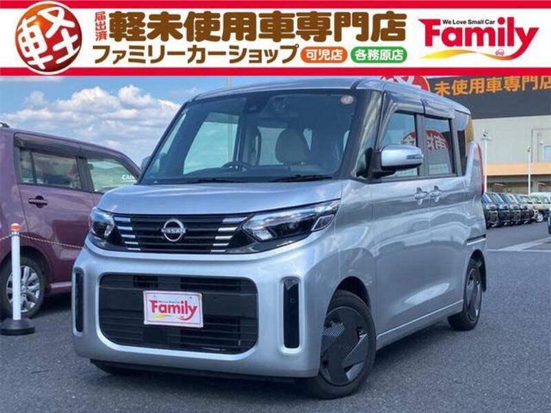 NISSAN ROOX