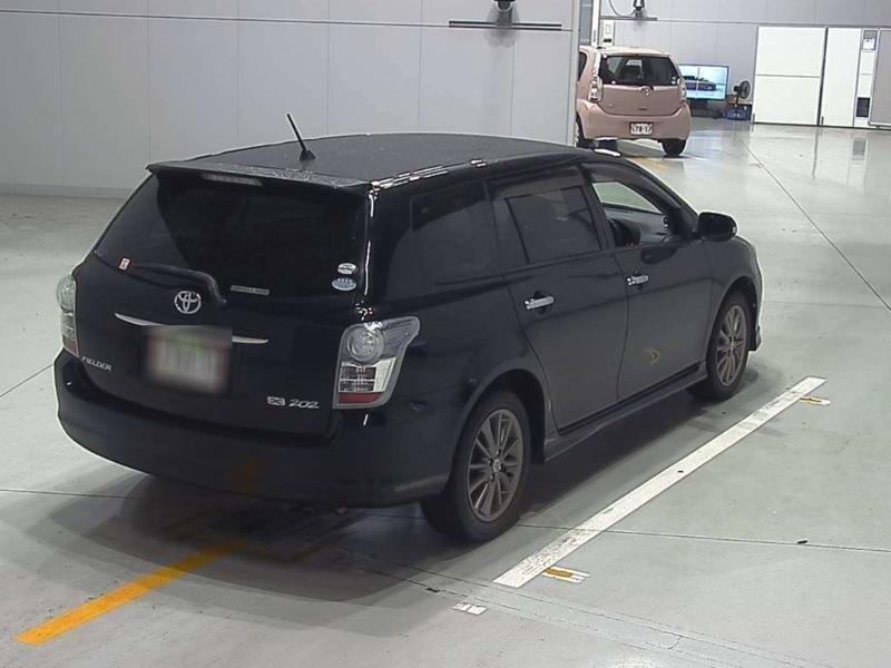 COROLLA FIELDER