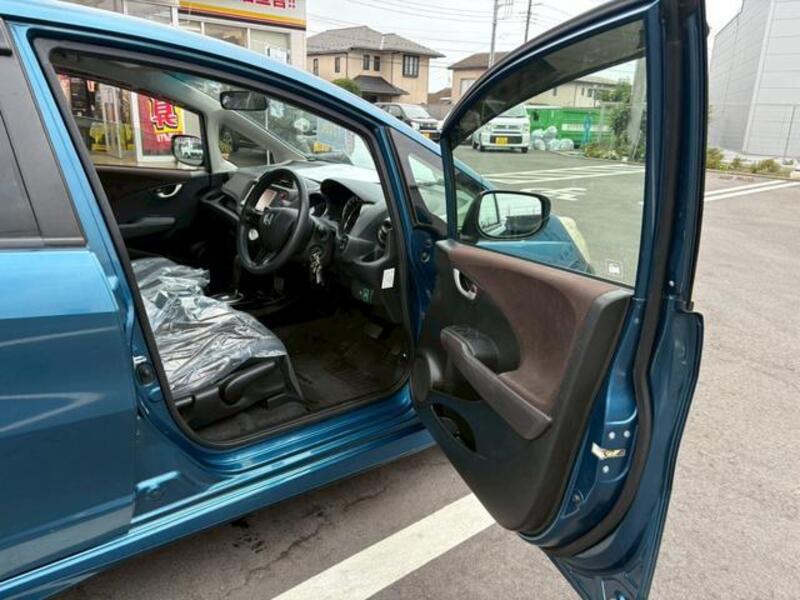 FIT SHUTTLE