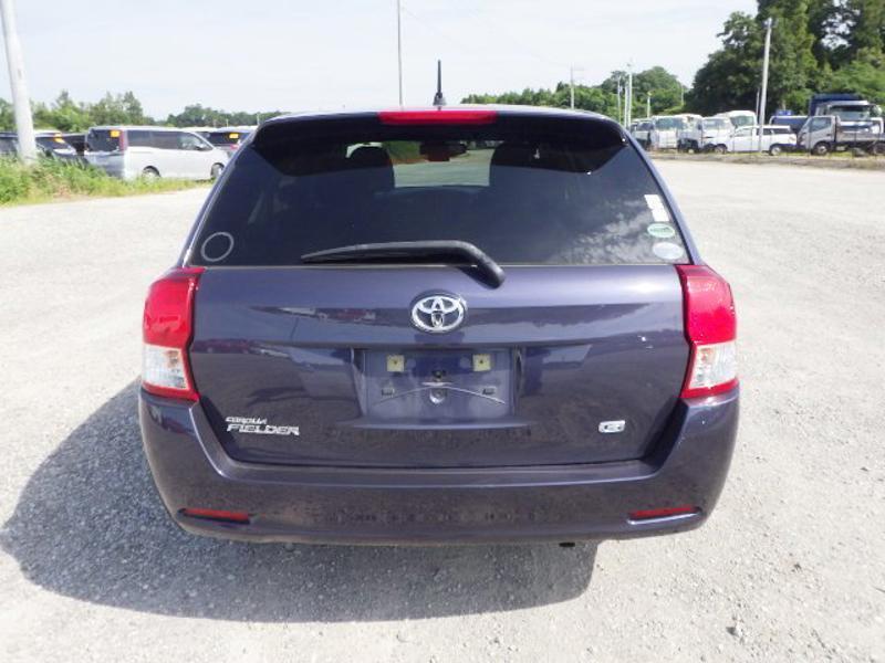 COROLLA FIELDER