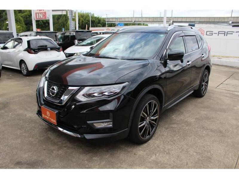 X-TRAIL