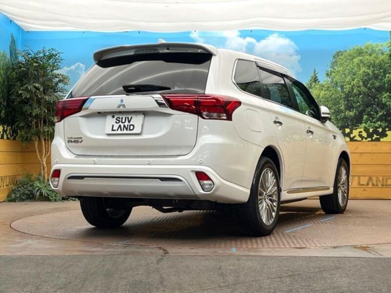 OUTLANDER PHEV