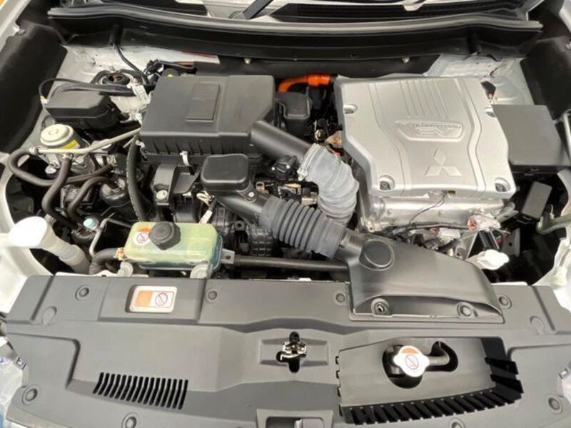OUTLANDER PHEV