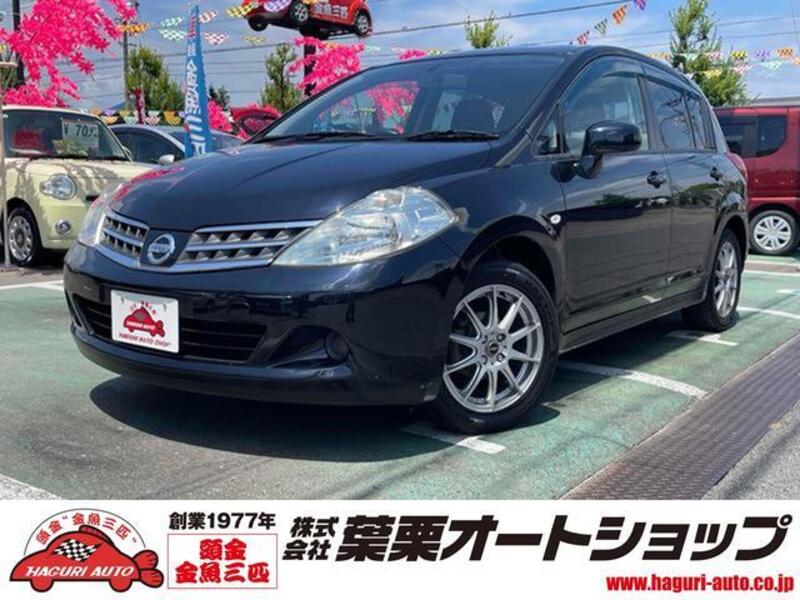 NISSAN TIIDA
