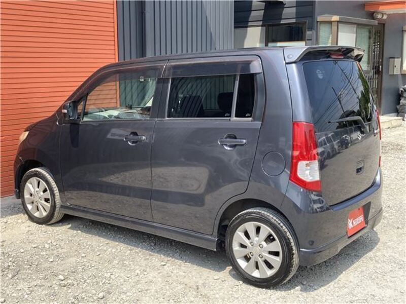 WAGON R