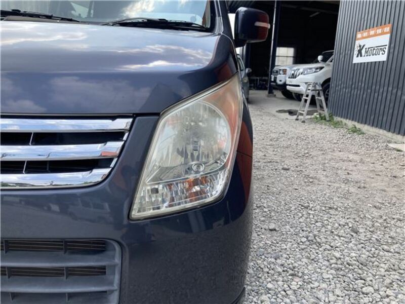 WAGON R