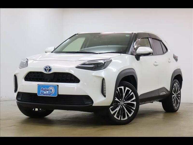 YARIS CROSS