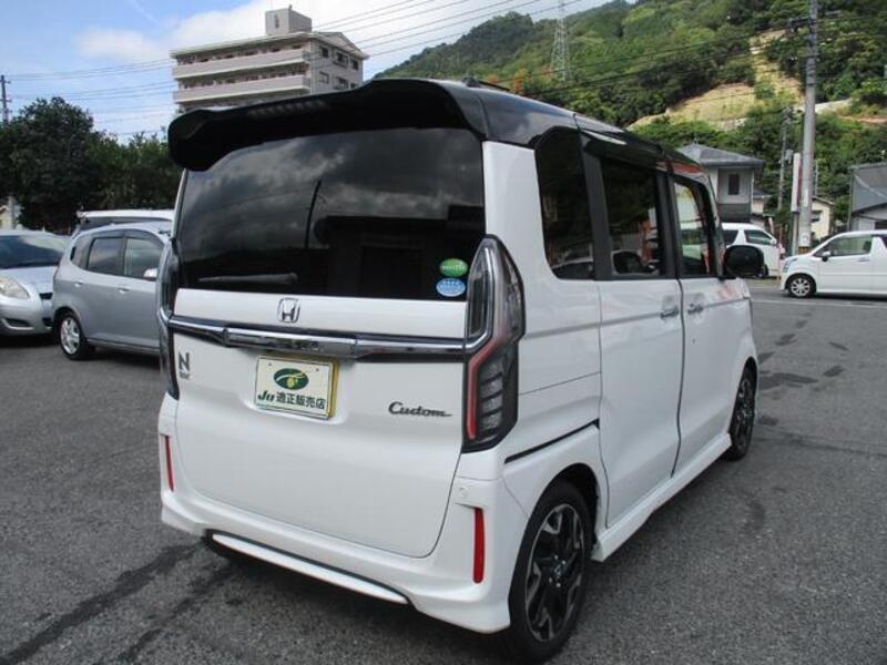 N BOX CUSTOM