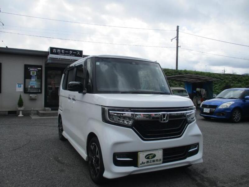 HONDA N BOX CUSTOM