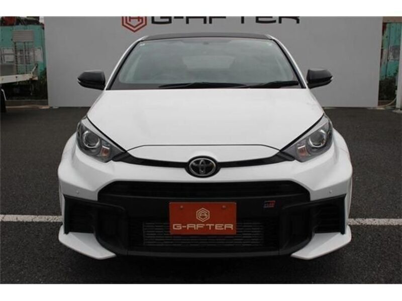 GR YARIS