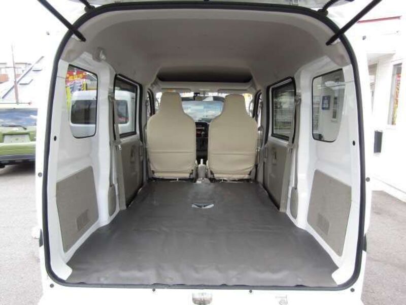 MINICAB VAN