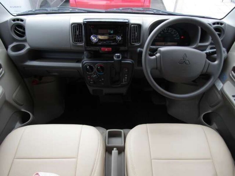 MINICAB VAN