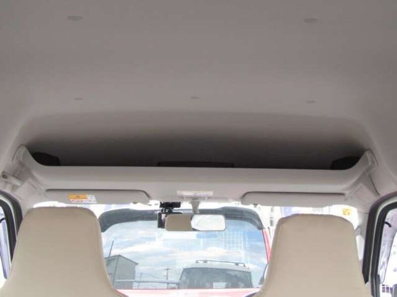 MINICAB VAN