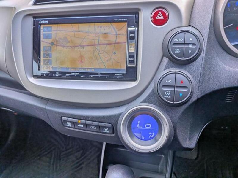 FIT HYBRID