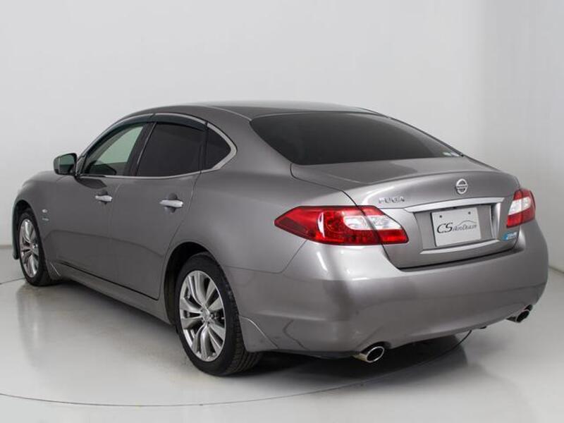 FUGA HYBRID