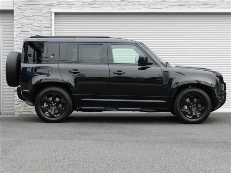 DEFENDER