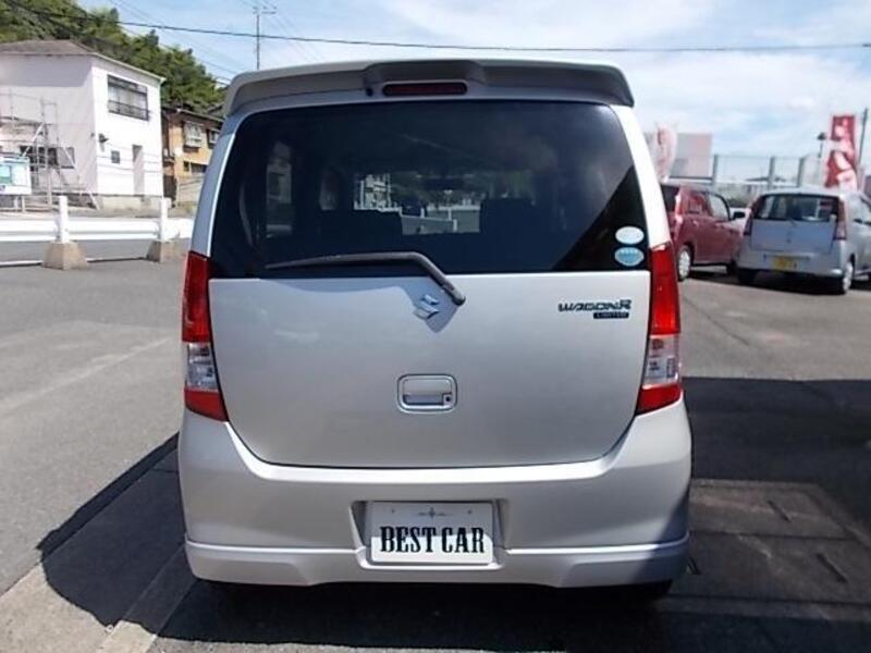 WAGON R
