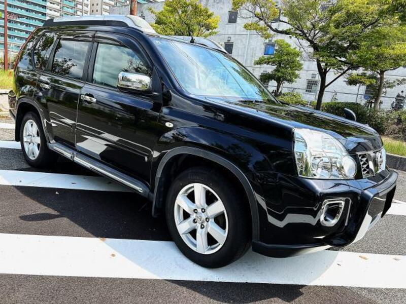 X-TRAIL-0
