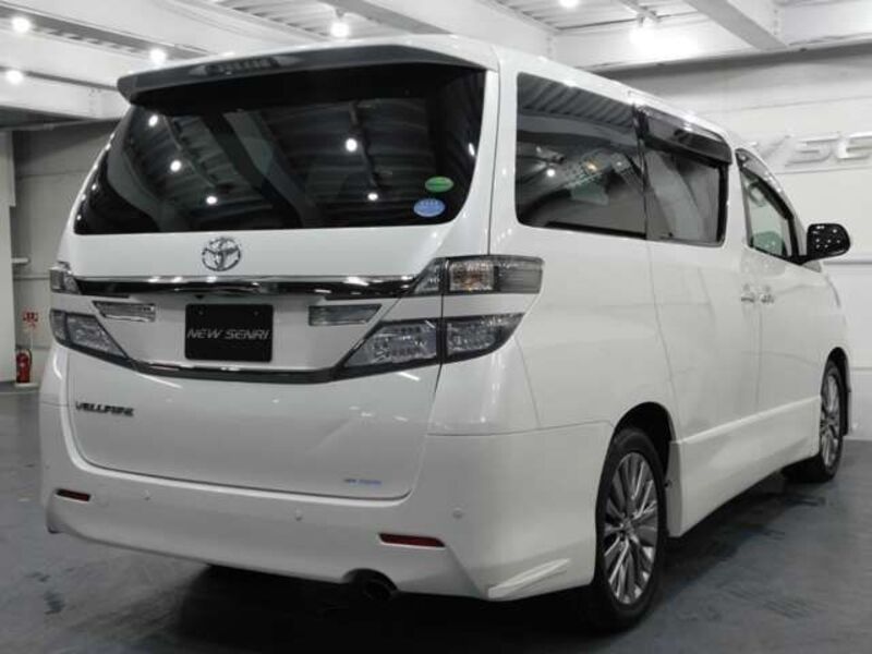 VELLFIRE
