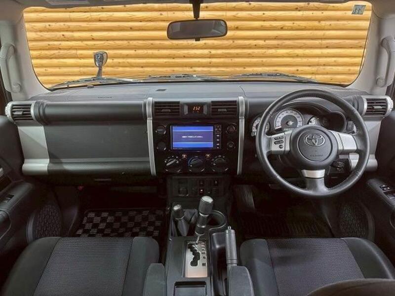 FJ CRUISER