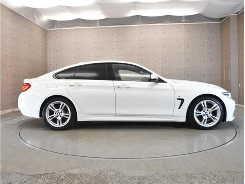 4 SERIES