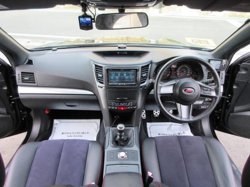 LEGACY B4