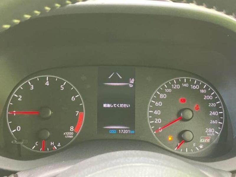 GR YARIS