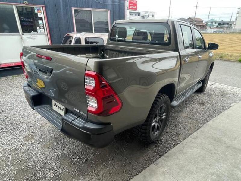 HILUX