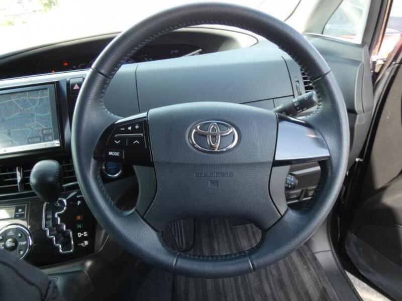 ESTIMA HYBRID
