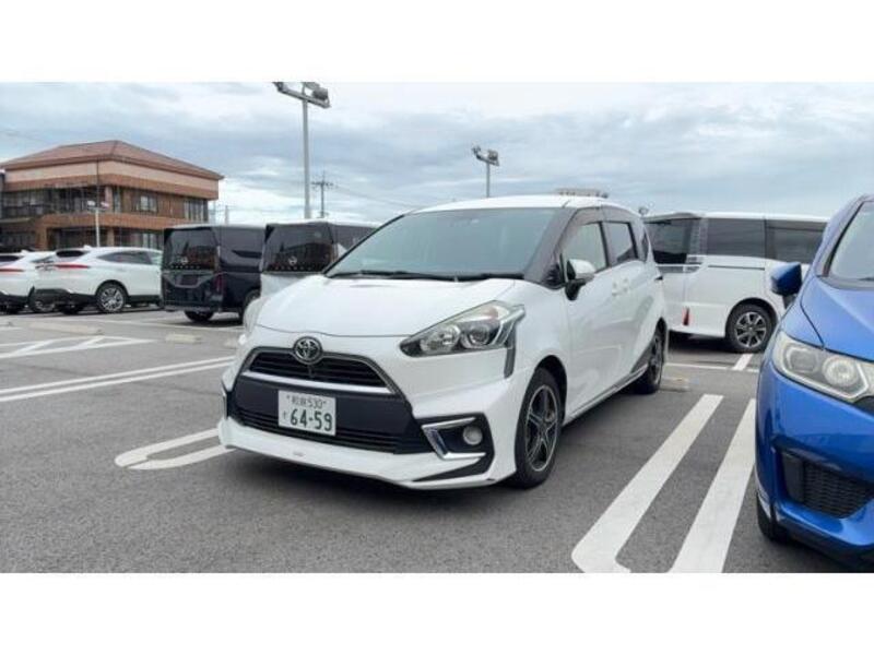 TOYOTA SIENTA