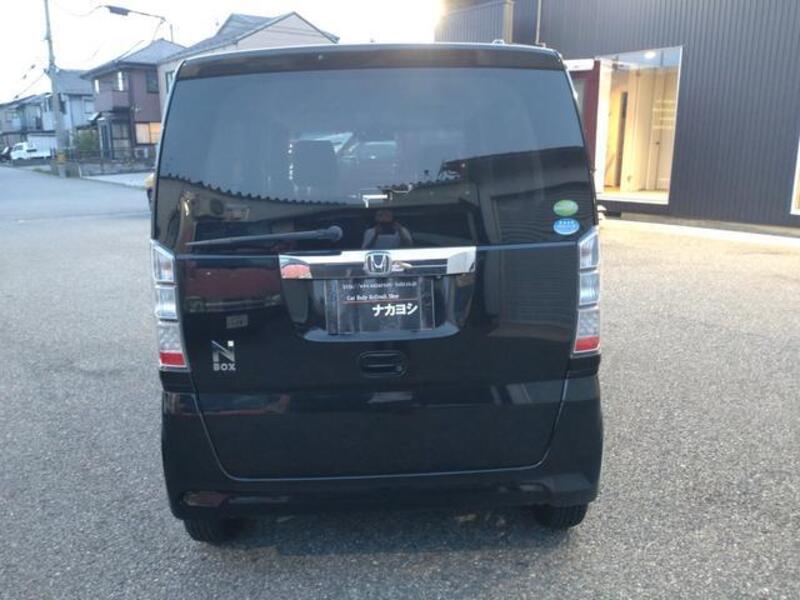 N BOX