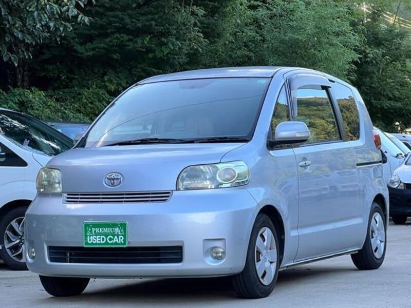 TOYOTA PORTE
