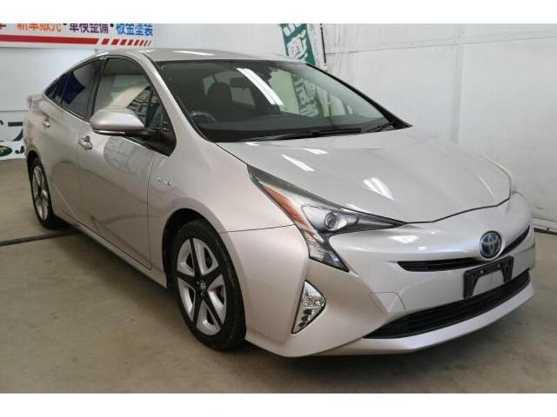 PRIUS-0