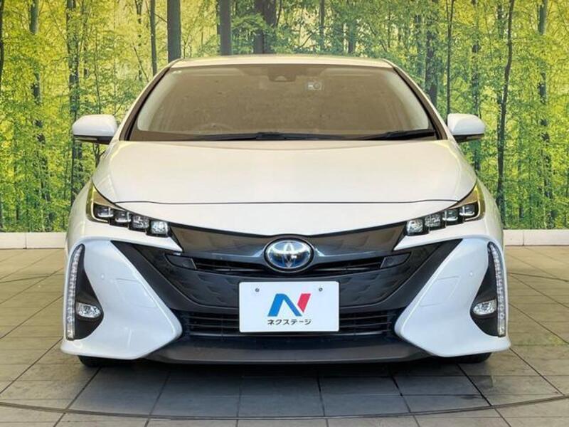 PRIUS PHV