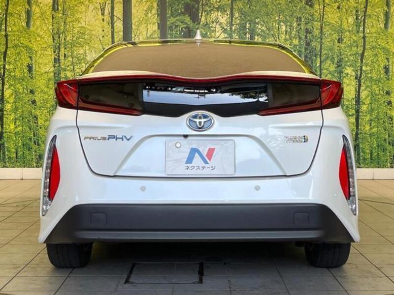 PRIUS PHV