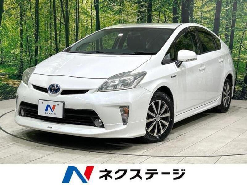 TOYOTA PRIUS