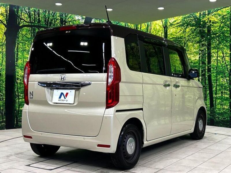 N BOX